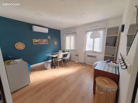 bureau à louer dans cabinet paramédical