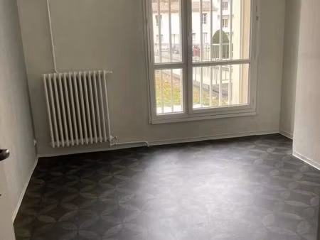 local commercial 69 m²