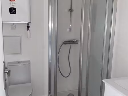 studio 1 pièce 14 m²