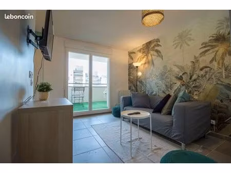 meublé de standing avec terrasse  climatisation  dressing & parking – saint-fons (69190)