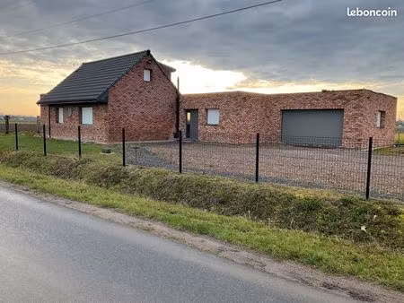 maison 5 pièces 150m2