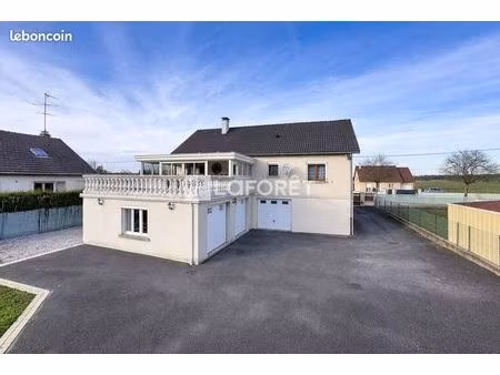 pavillon 4 pièces 99 m²