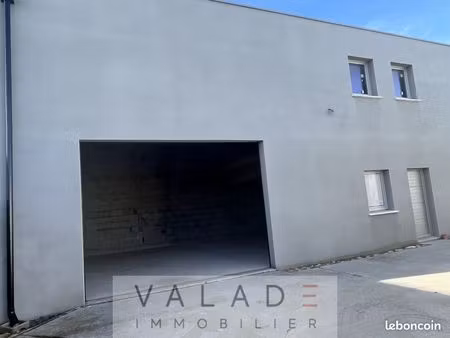 local 120 m² rochefort