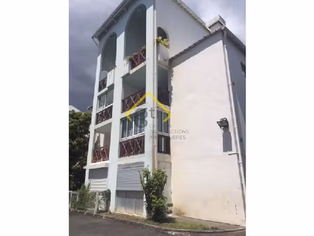 a louer grand f1 st denis centre