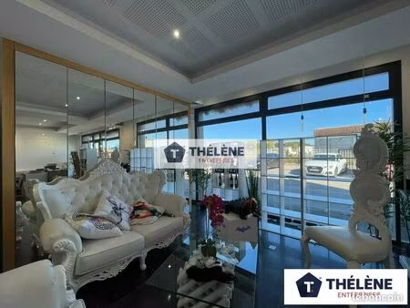 local bureaux 150 m²