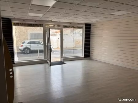 à louer commerce