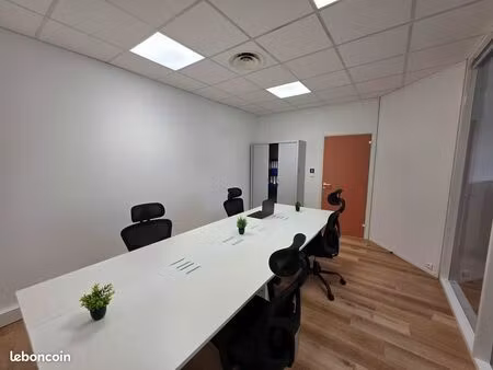 location postes équipés - coworking - rénovation neuve - proche métro jean jaurès