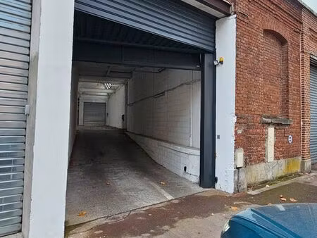 hangar/box/entrepôt de stockage ou d'activité 95m2