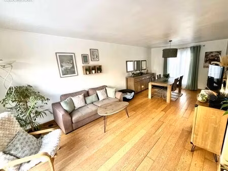 maison. 4 pièces. 83 m². châteaux verghelles. lambersart