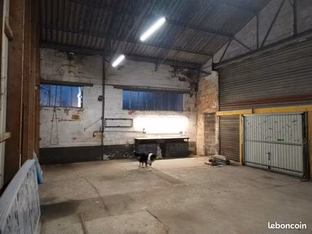 loue local commercial 100m2