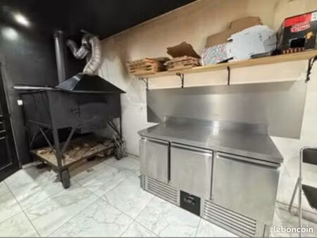 location meublée pizzeria au feu de bois