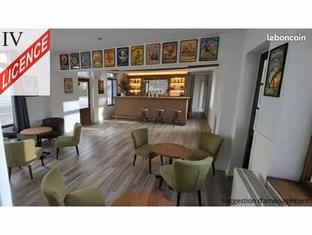 local 159 m² esquerdes