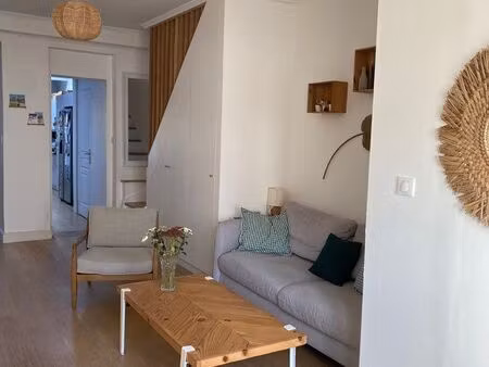 maison 1930 – 90 m² – 3 chambres – jardin sud-ouest – quartier mairie