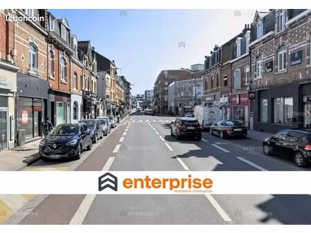 local commercial 63 m²