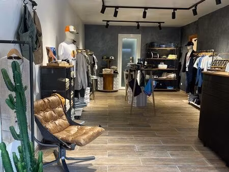 local commercial saisonnier