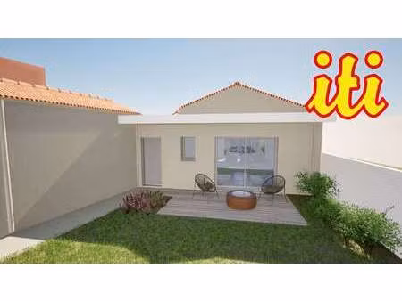 vente maison aux sables-d'olonne (85100) : à vendre / 117m² les sables-d'olonne