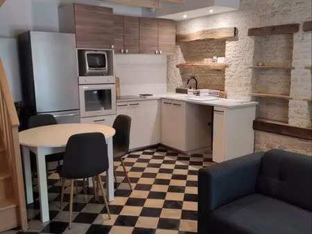 maison de ville t3 meublée