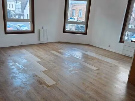 ? grand t2 lumineux rénové 54m² – centre quiévrechain