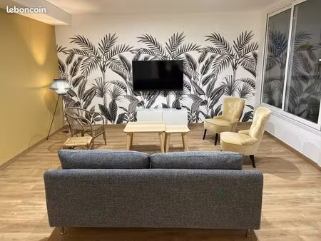 chambre 25 m2  sdb pv  2 pers  centre  160 m2  wifi