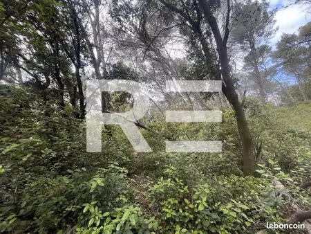 terrain 2 587 m² beauvoisin