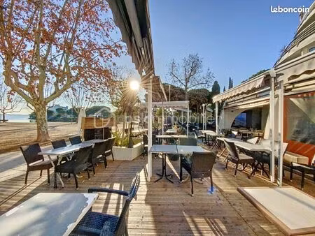 local restaurant 80 m²