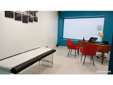 local a louer à vias