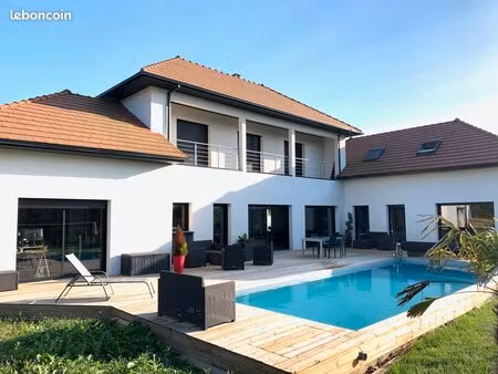 maison contemporaine 250 m² – piscine – vue campagne – echinghen