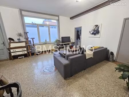 appartement 3 pièces 80 m²