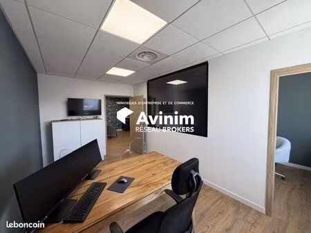 bureaux 47 m² castries