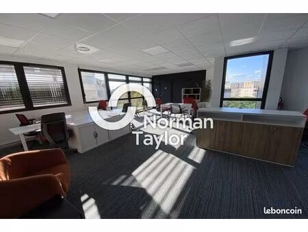 bureaux 431 m²