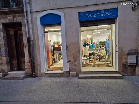 local commercial à louer