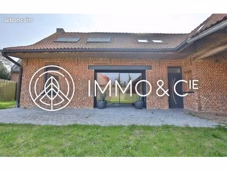 maison 5 pièces 176 m²