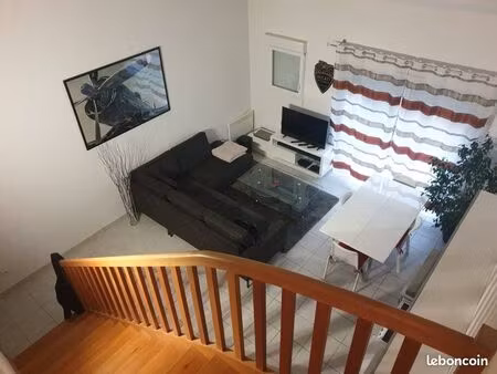 particulier loue duplex t3 a clarensac