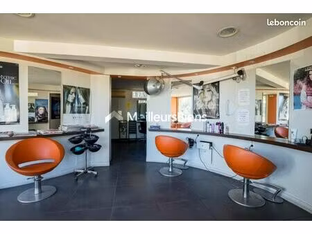commerce coiffure 80 m²