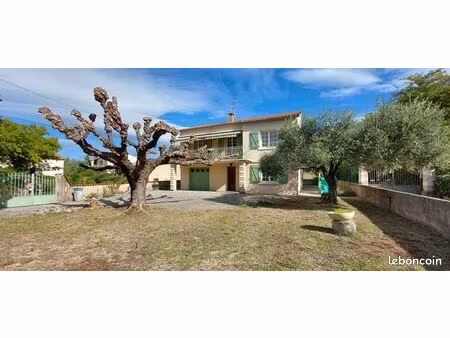 maison 6 pièces 135 m²