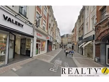 local commercial 200 m²