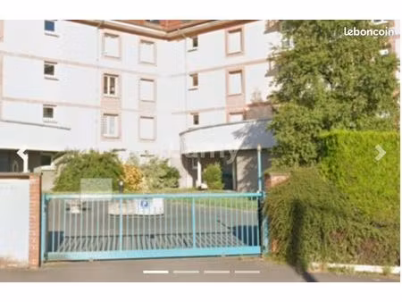 garage/box faches thumesnil