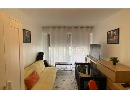 location appartement  25.6 m² t-1 à paris 6  1 170 €