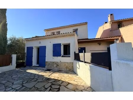 location appartement  m² t-1 à sanary-sur-mer  550 €