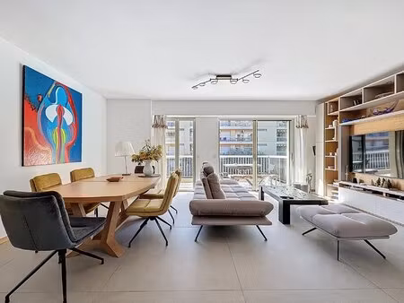 f5 nice - parc chambrun - dernier étage - terrasse - vue mer - rénové