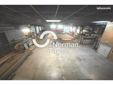 local d'activité 1 500 m²