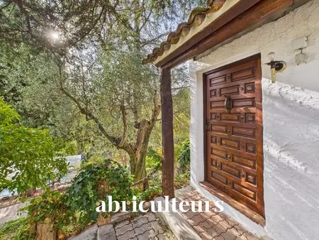 propriété d'artistes au cœur de 2 ha de verdure - cantaron