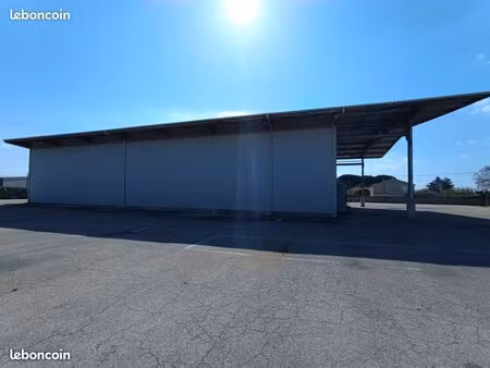 hangar à louer remoulins