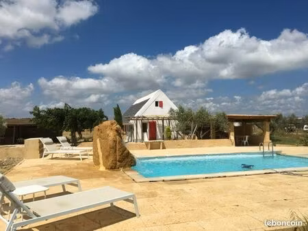 maison de camargue à bellegarde