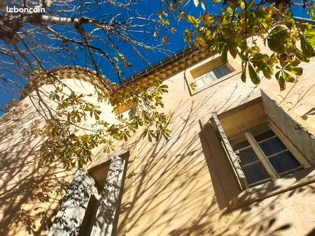 maison vigneronne / bureaux / atelier