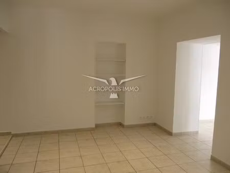 segurane  charmant 2 pièces + terrasse