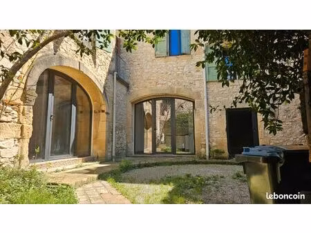 gajan maison de village de caractere 10m2 hab avec cour