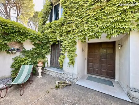 maison 6 pièces 220 m²