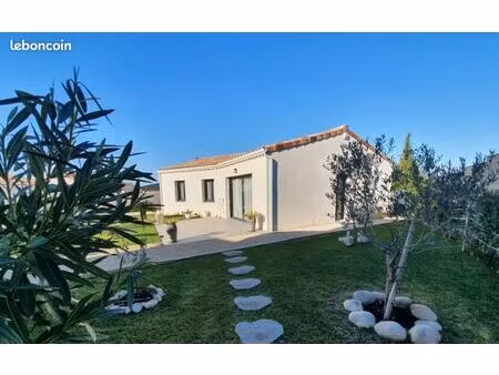 villa 4 pièces 85 m²