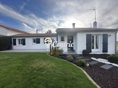 maison sur sous-sol avec accès de plain-pied